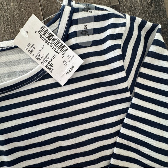 The Children’s Place Navy Blue & White Striped Long Sleeve Shirt - Picture 4 of 8
